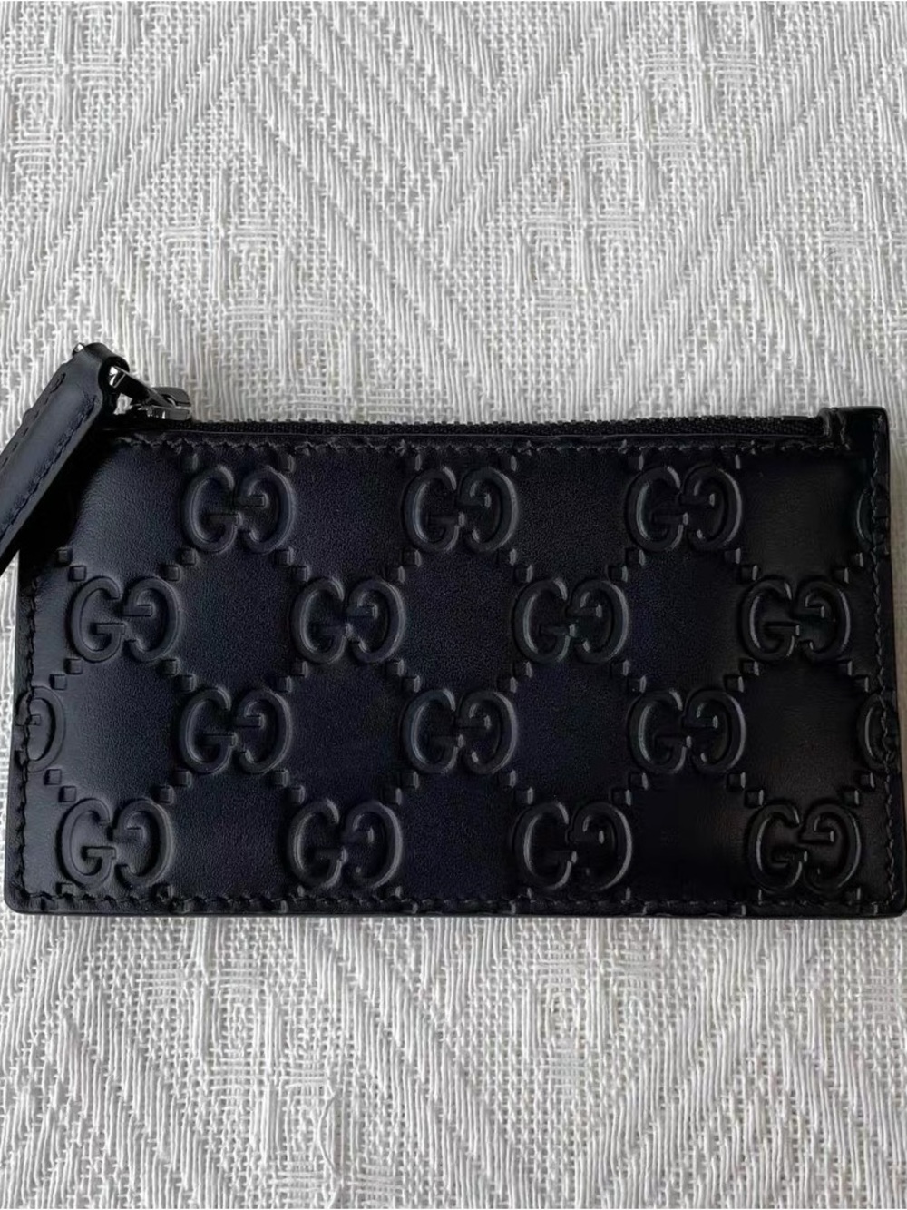 🚩steal Gucci Black Embossed GG Leather Zip Card Holder